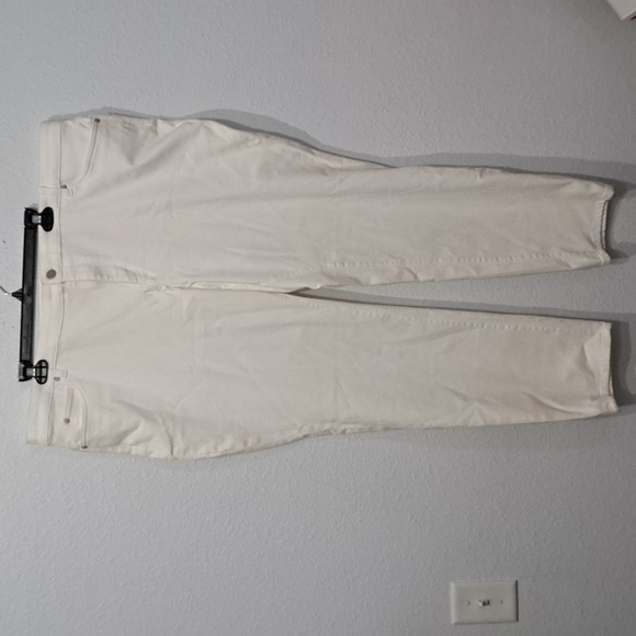 Vince Camuto Plus Size Skinny Jeans - Picture 3 of 9